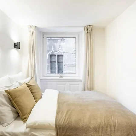 Cityscape Budget Doubledecker A Appartement